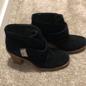 Ugh booties - black suede